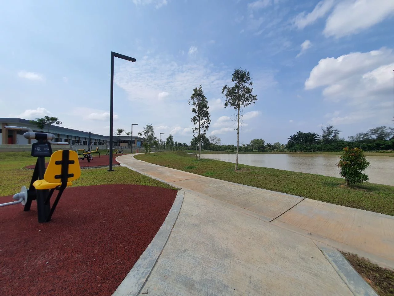 photo_6152328136994437125_y